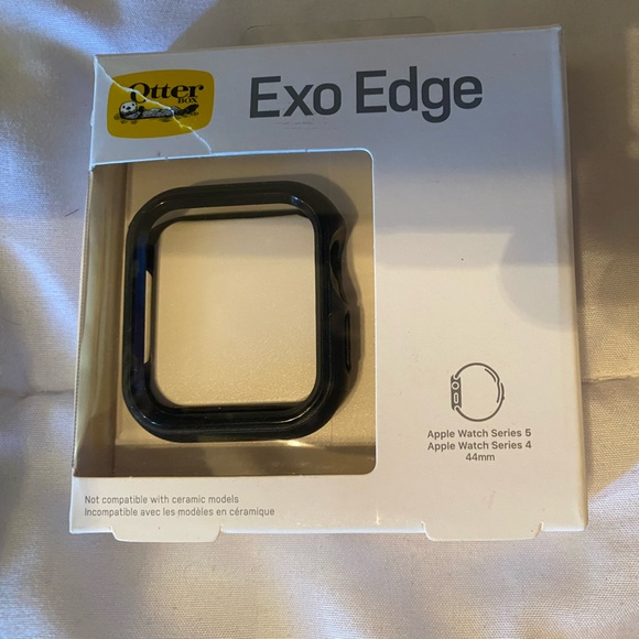 Black Exo Edge OtterBox Apple Watch Protection Cover - Picture 1 of 3